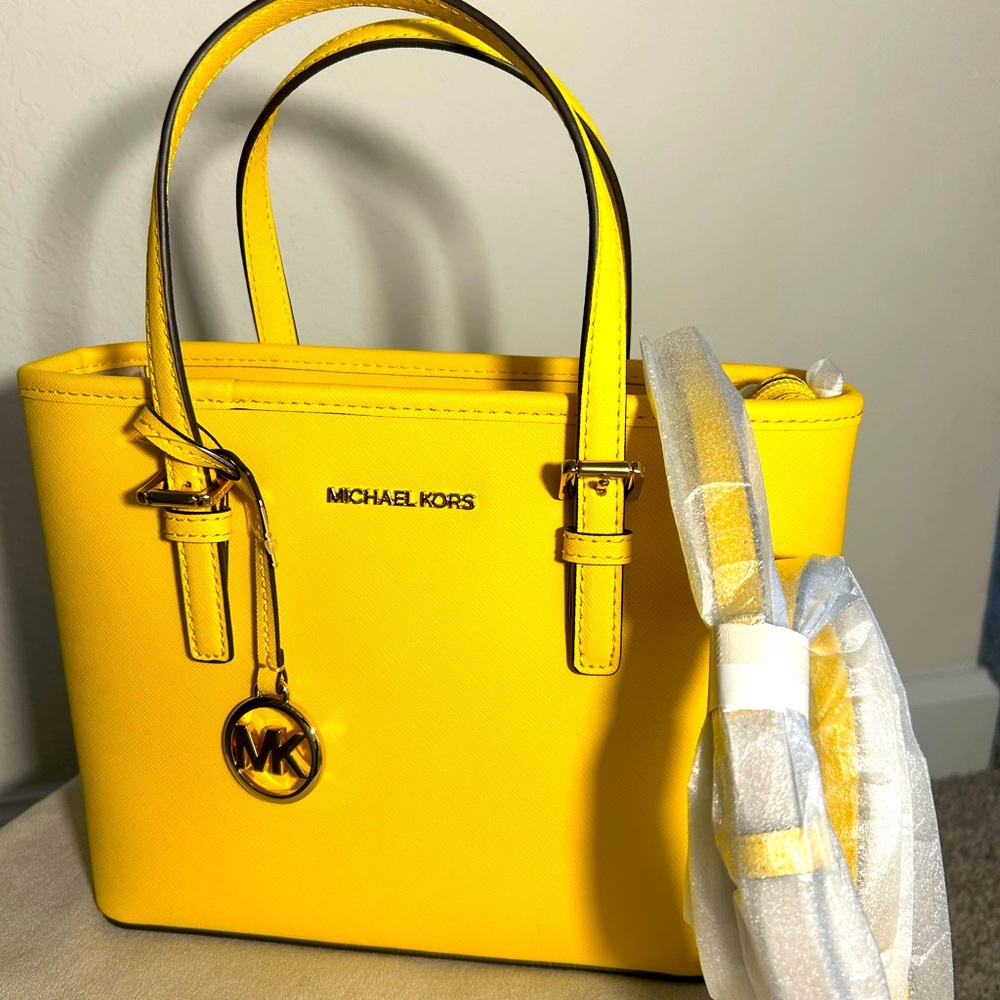 Michael Kors purse
